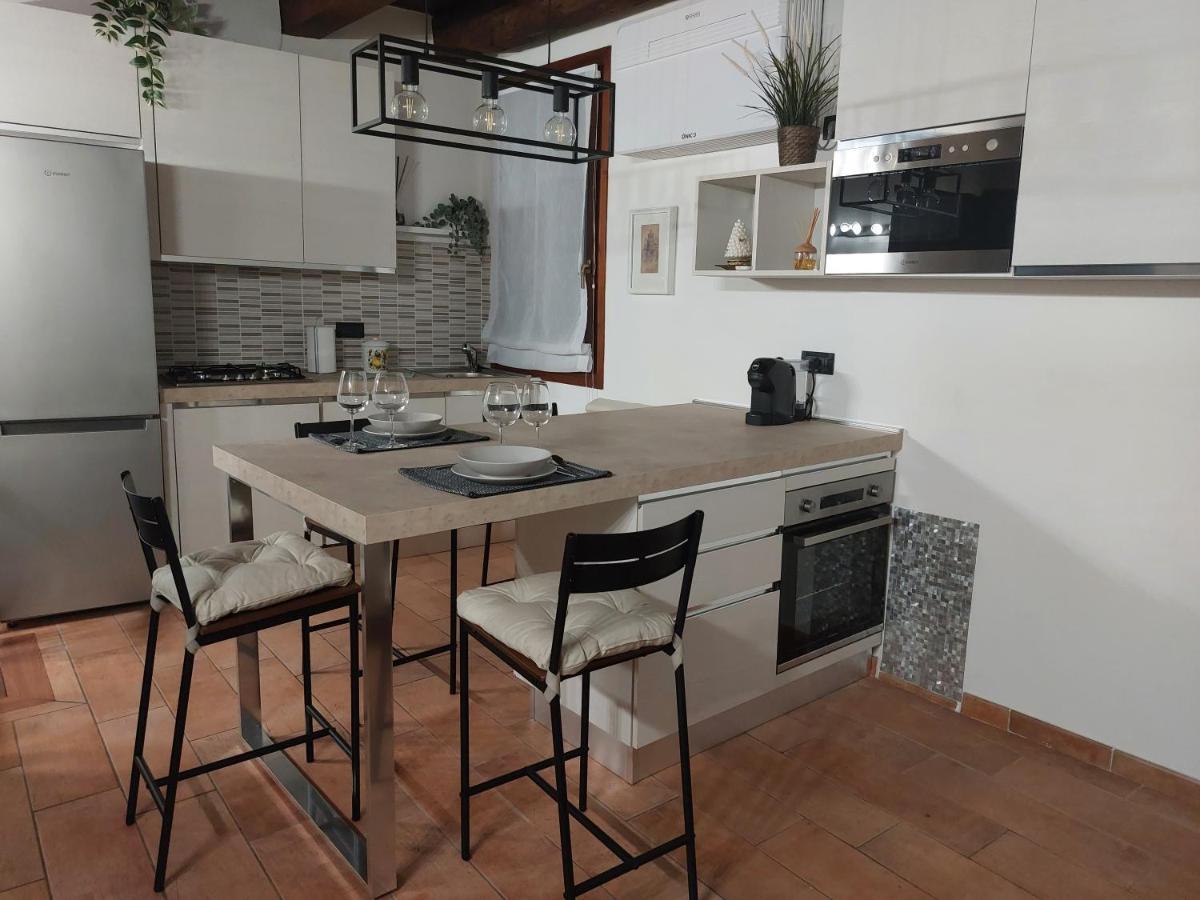 Dodo'S House Hotel Ferrara Bagian luar foto